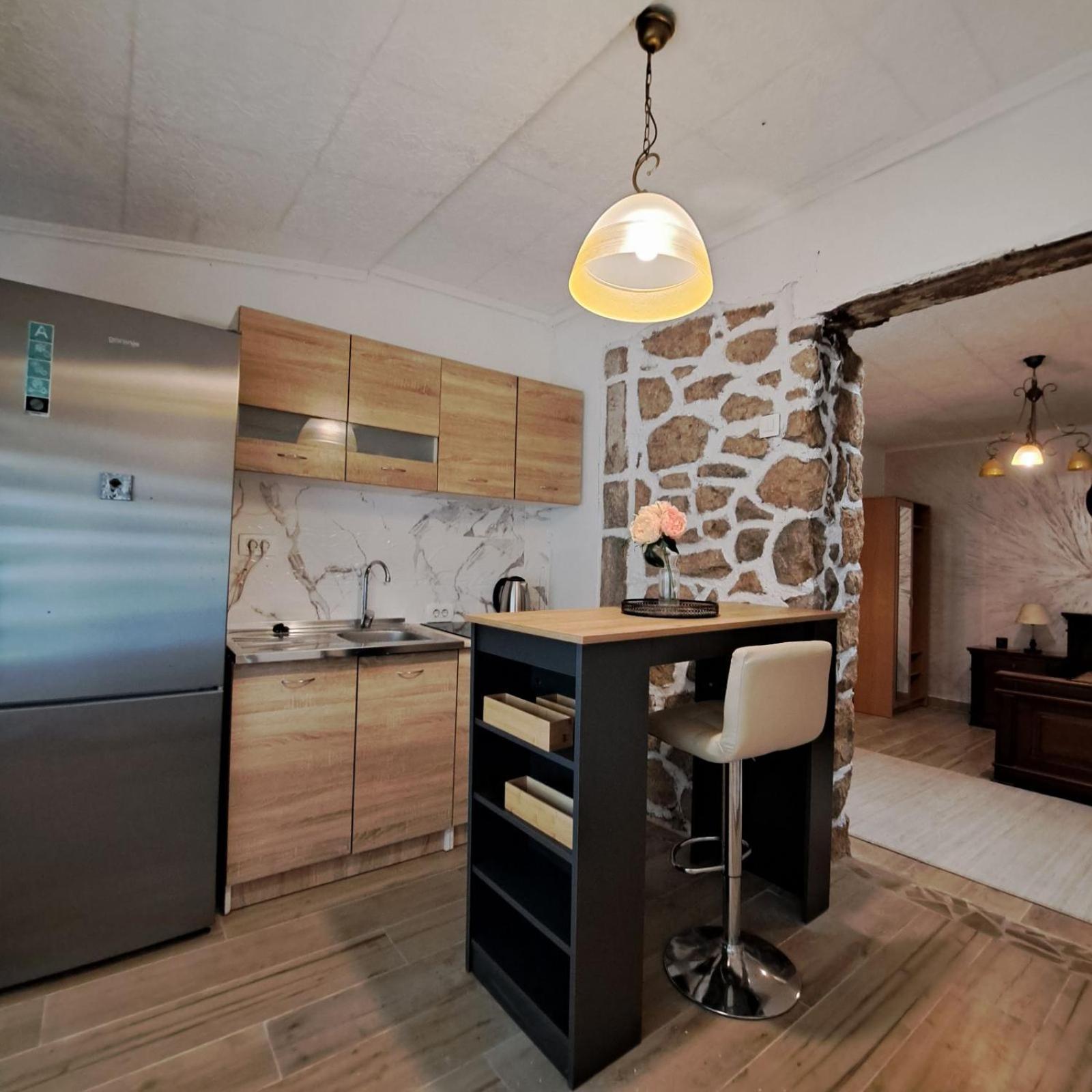 Unique Apartment Centar Подгорица Экстерьер фото